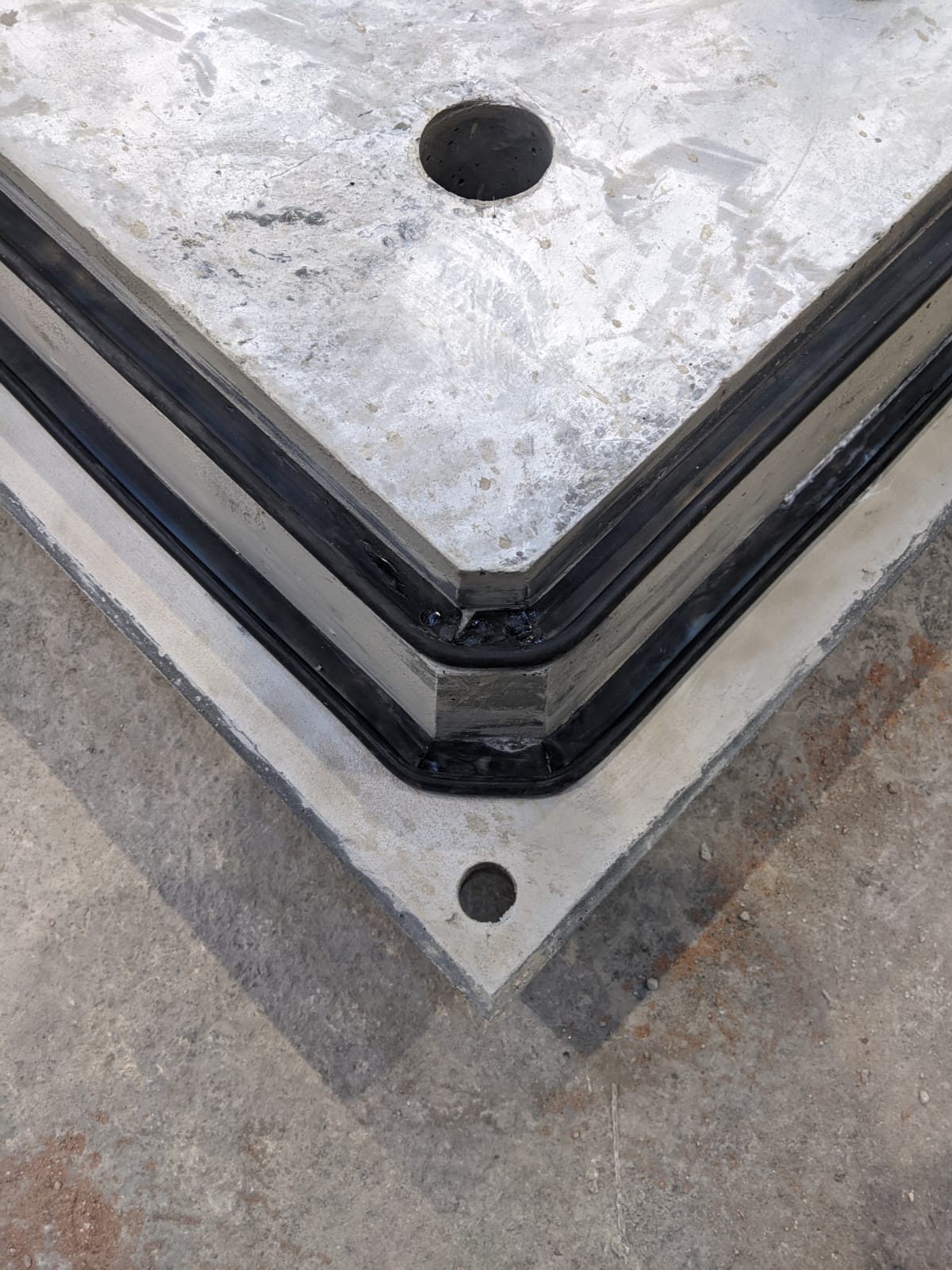 shielded concrete container lid